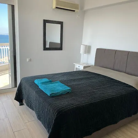 Edem Penthouse, Panoramic Sea View Apartment